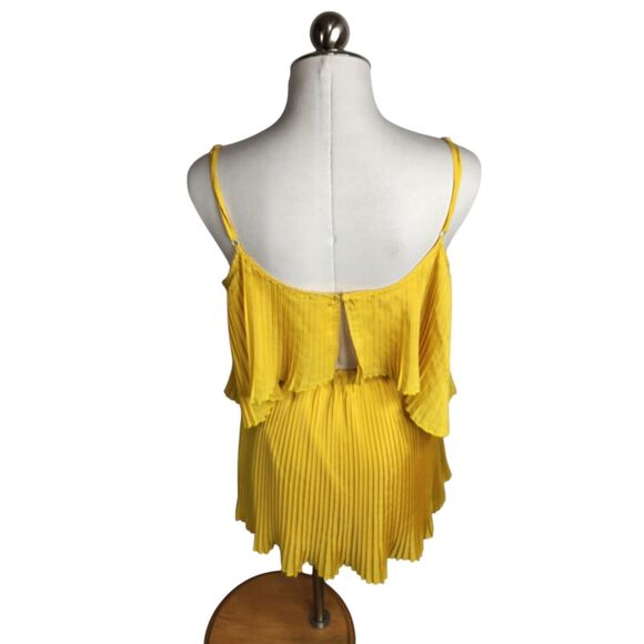 Superdown Womens‎ Medium Tawnie Cami Mini Dress Yellow Pleated Adjustable Straps - Picture 6 of 8